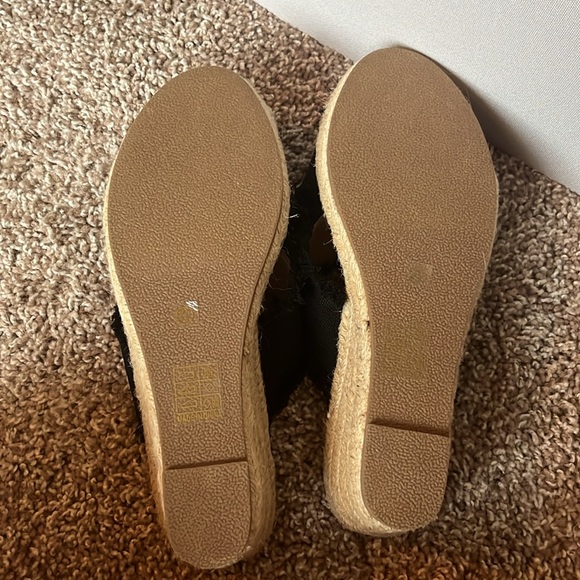 Wedge sandals-NEVER WORN - Picture 5 of 5